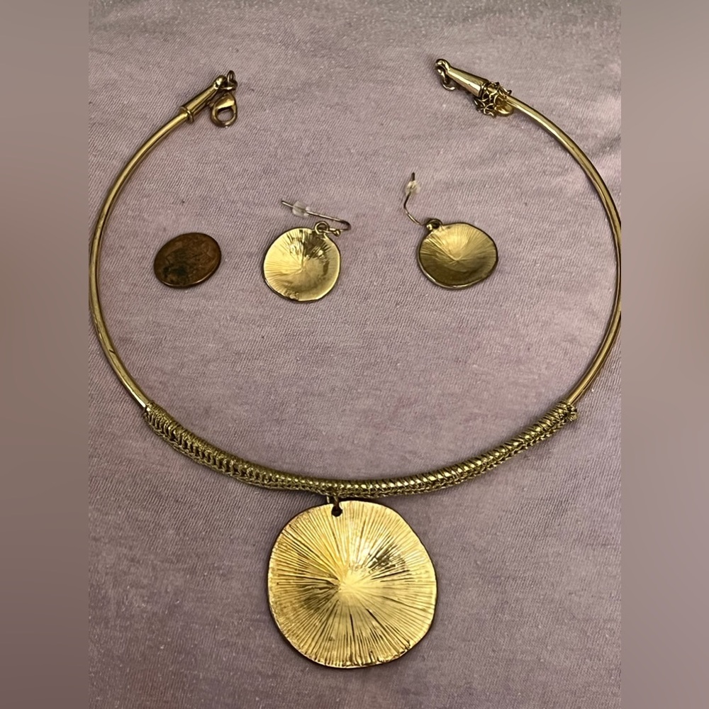 Cato 1946 gold tone, necklace and earring set